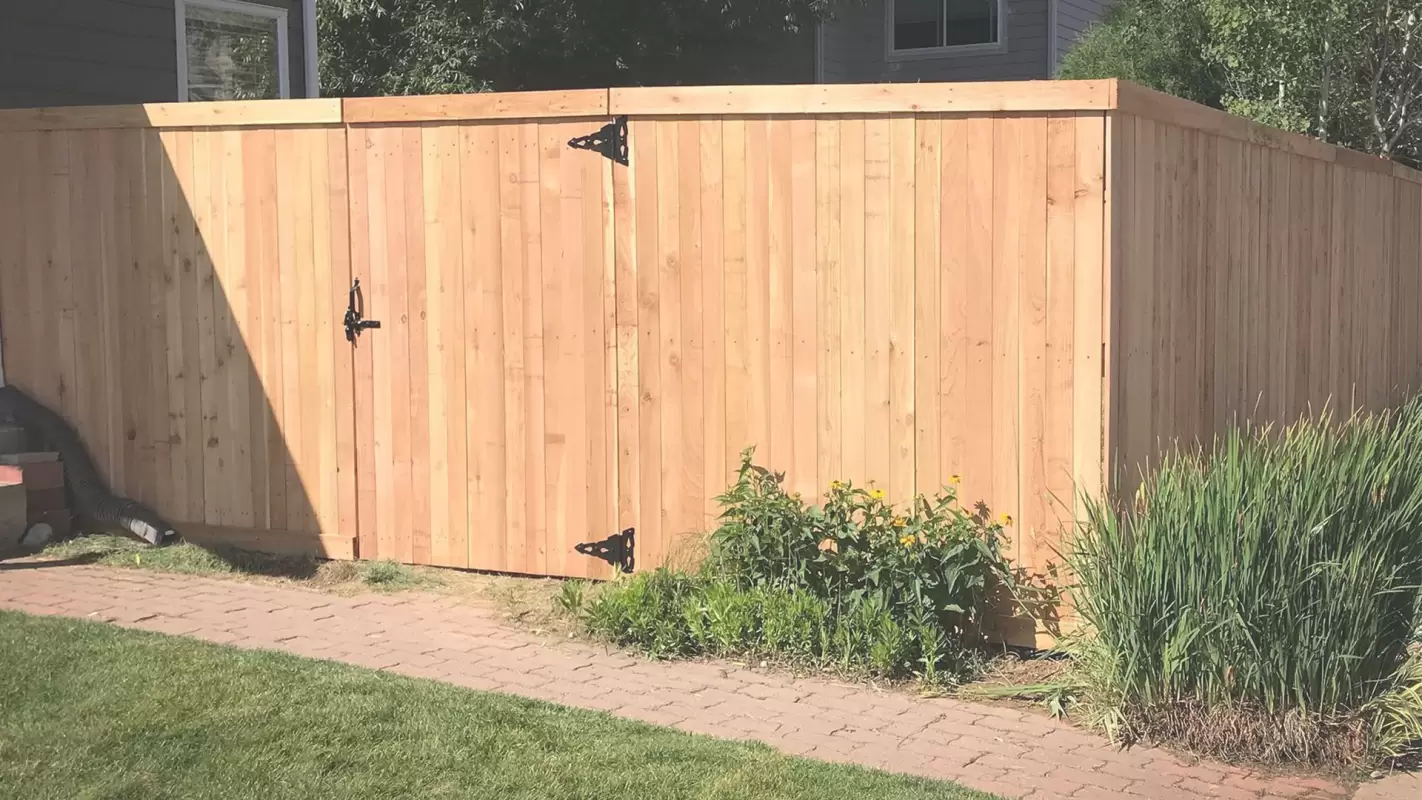 Looking for a Wood Fence Company Near Me?
