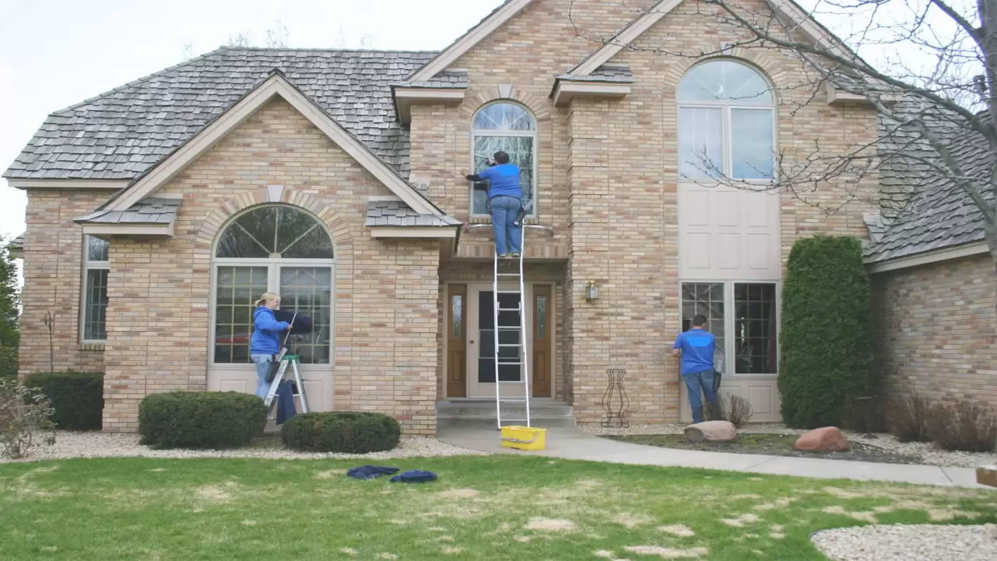 Residential Window Cleaning—Your Home Deserves the Best