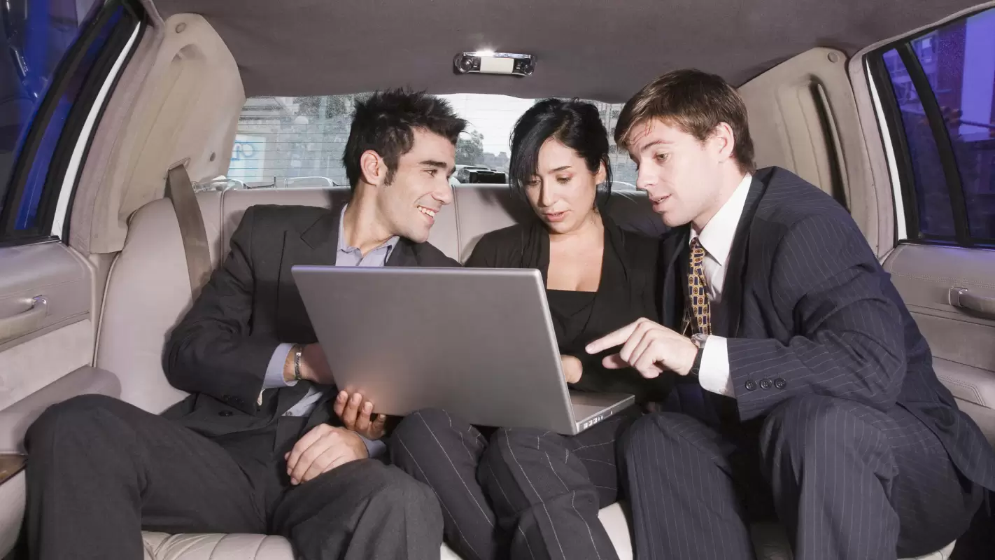 Corporate Limo Transportation for Sophisticated Ride
