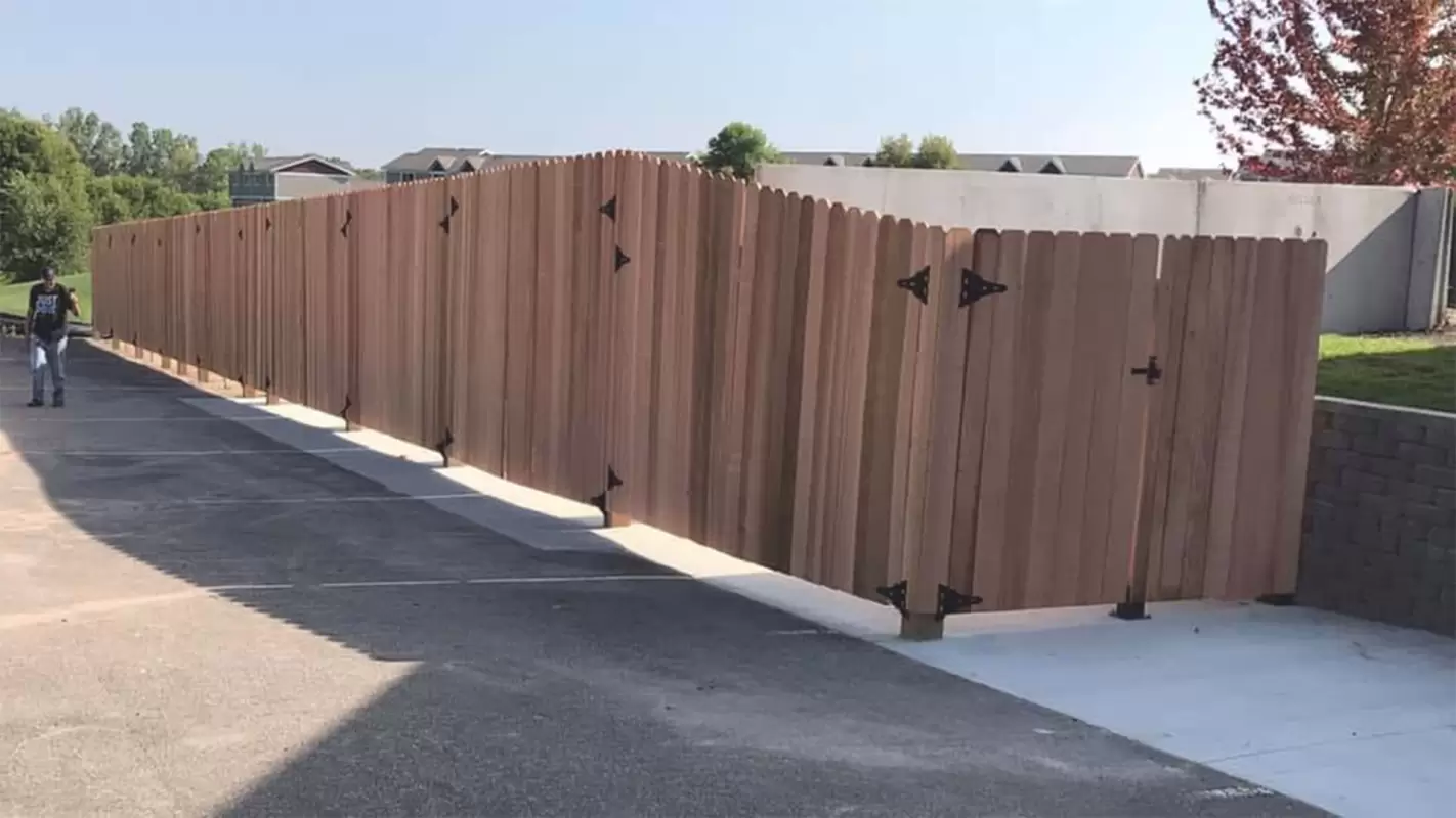 Fence installation service at an affordable price!