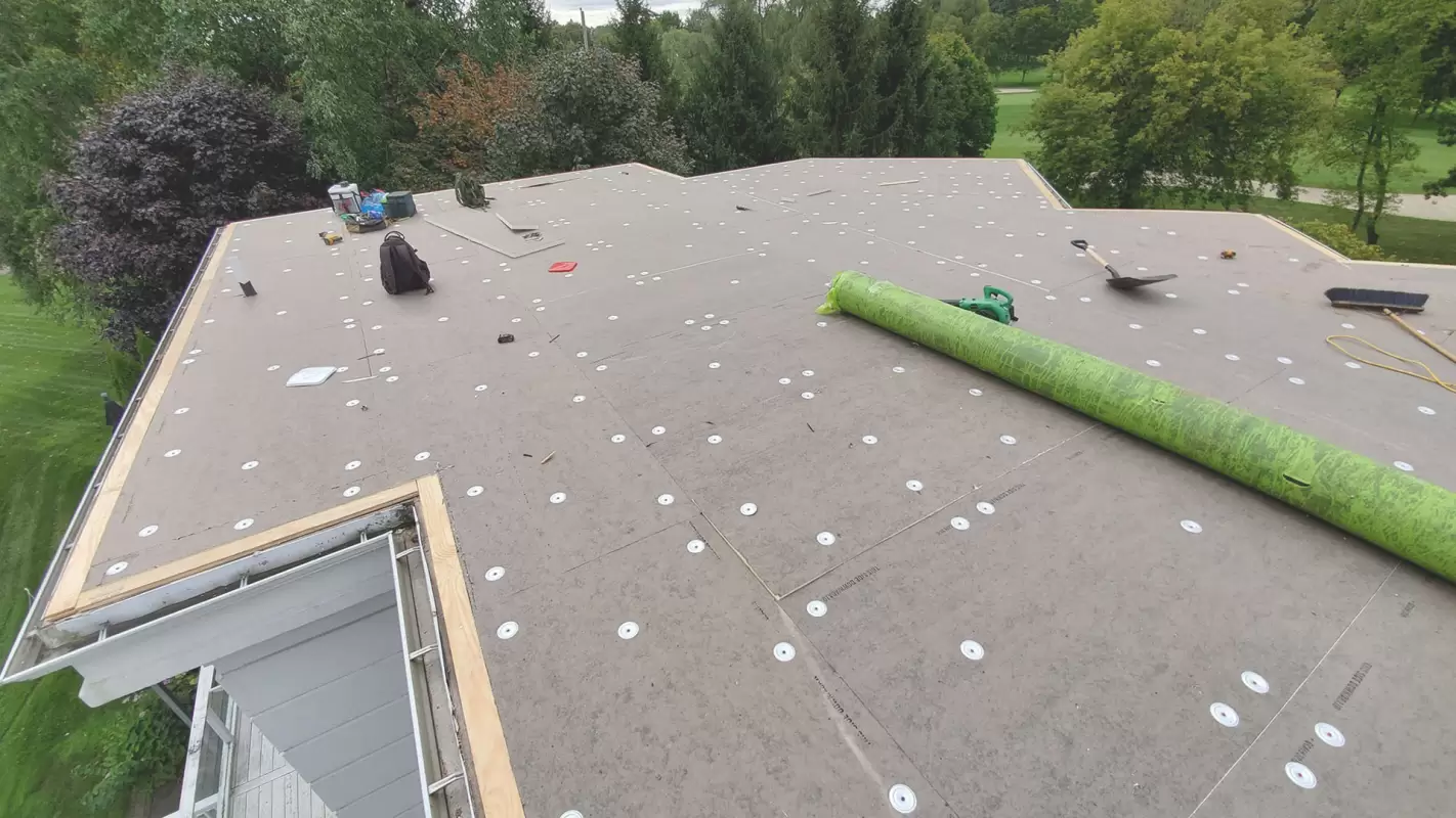Searching for “best flat roof repairs near me”? Just give us a call!