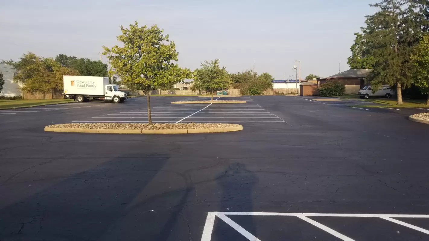 Asphalt Paving Contractors: Quality paving, guaranteed satisfaction