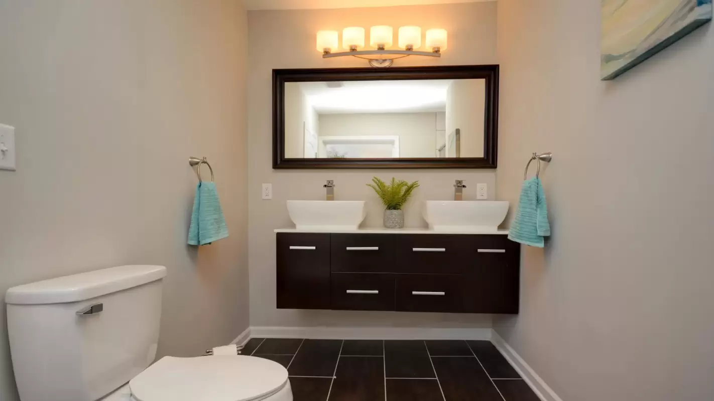 Custom Cabinetry and Countertop Installation: crafted perfection