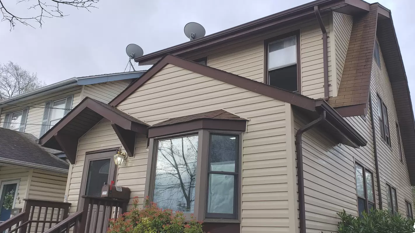Experience Reliable Exterior and Interior Window Cleaning Services