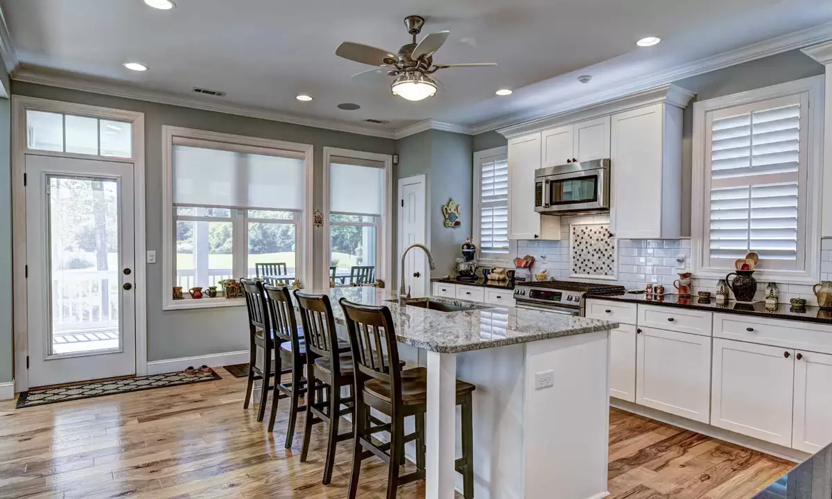 Masterful Kitchen & Bathroom Remodeling at Its Finest