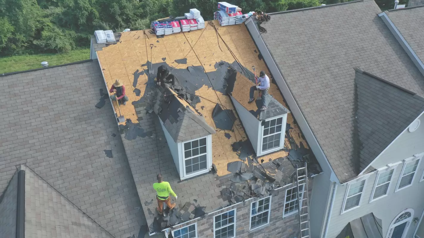 Reliable Asphalt Shingle Repairs for a Strong, Safe Roof