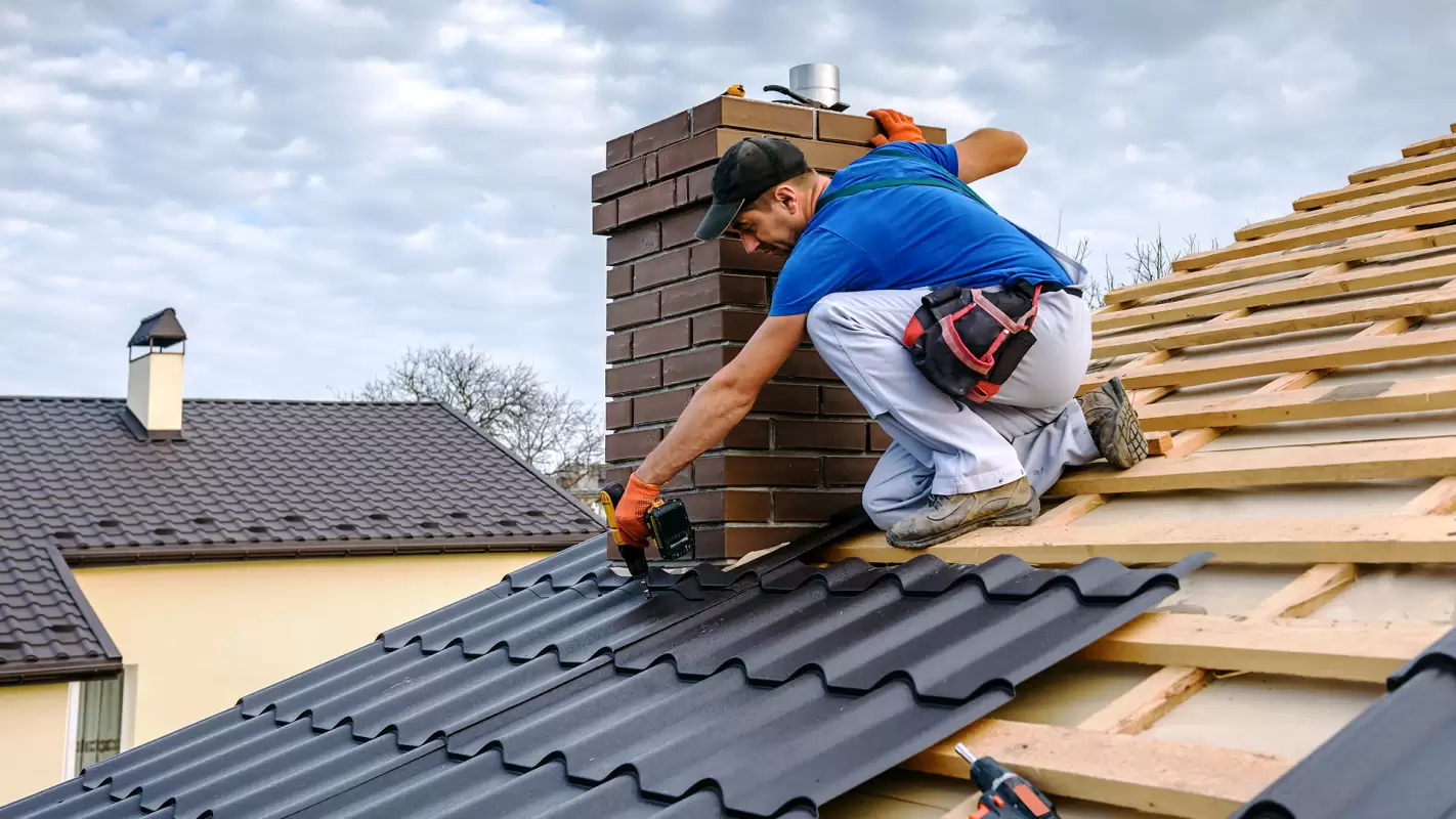 Stay Protected For Years By Hiring Our Best Roof Installers