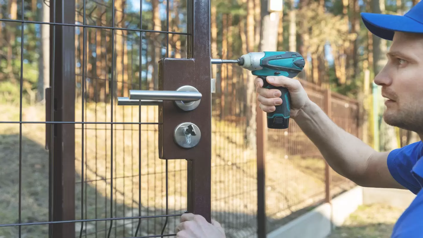 Get Dependable Fence And Gate Repair Services For Your Property