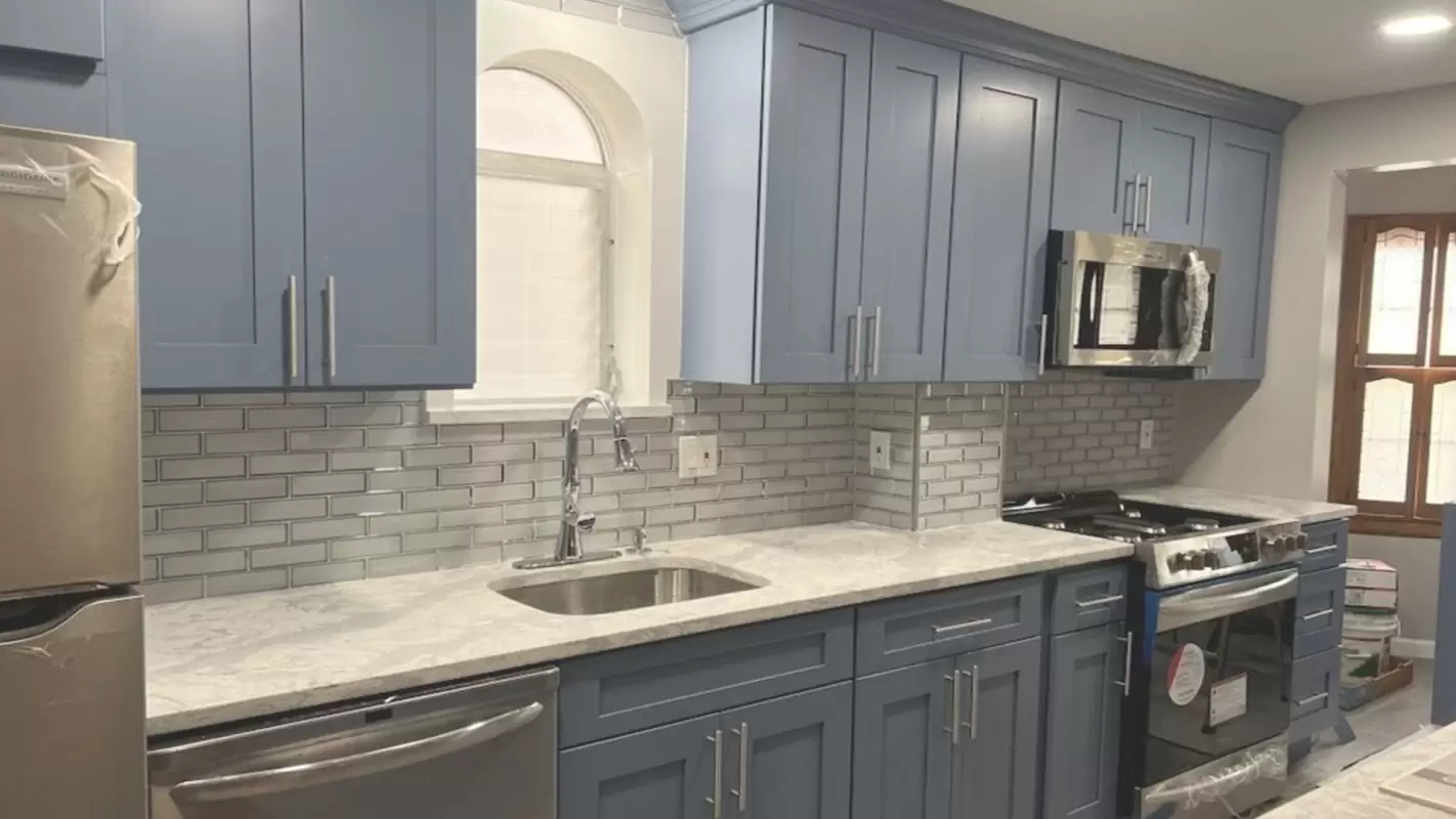 Blending Precision & Perfection with Kitchen Cabinet Remodel Service