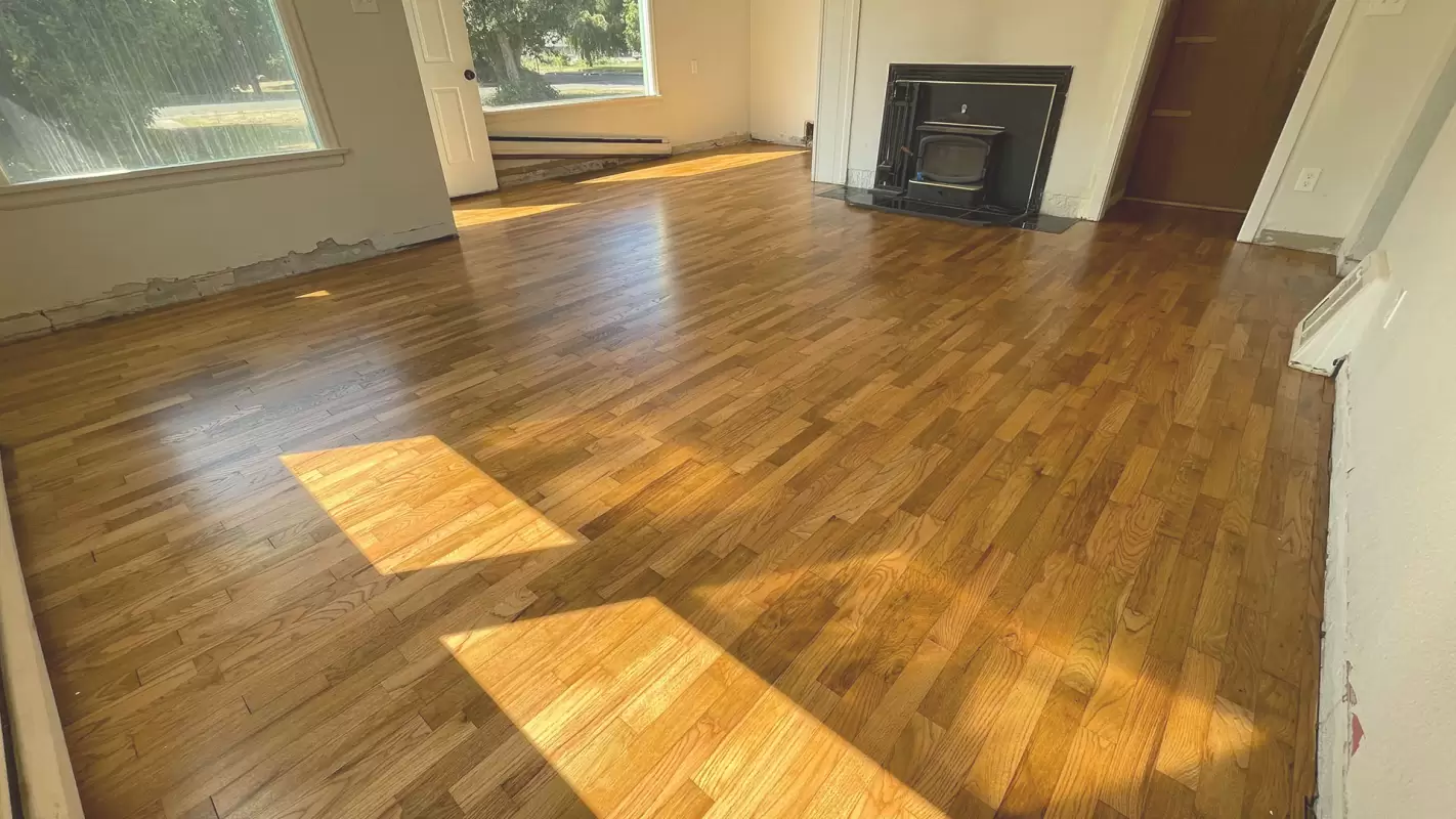Hardwood Floor Refinishing Services with the Utmost Professionalism