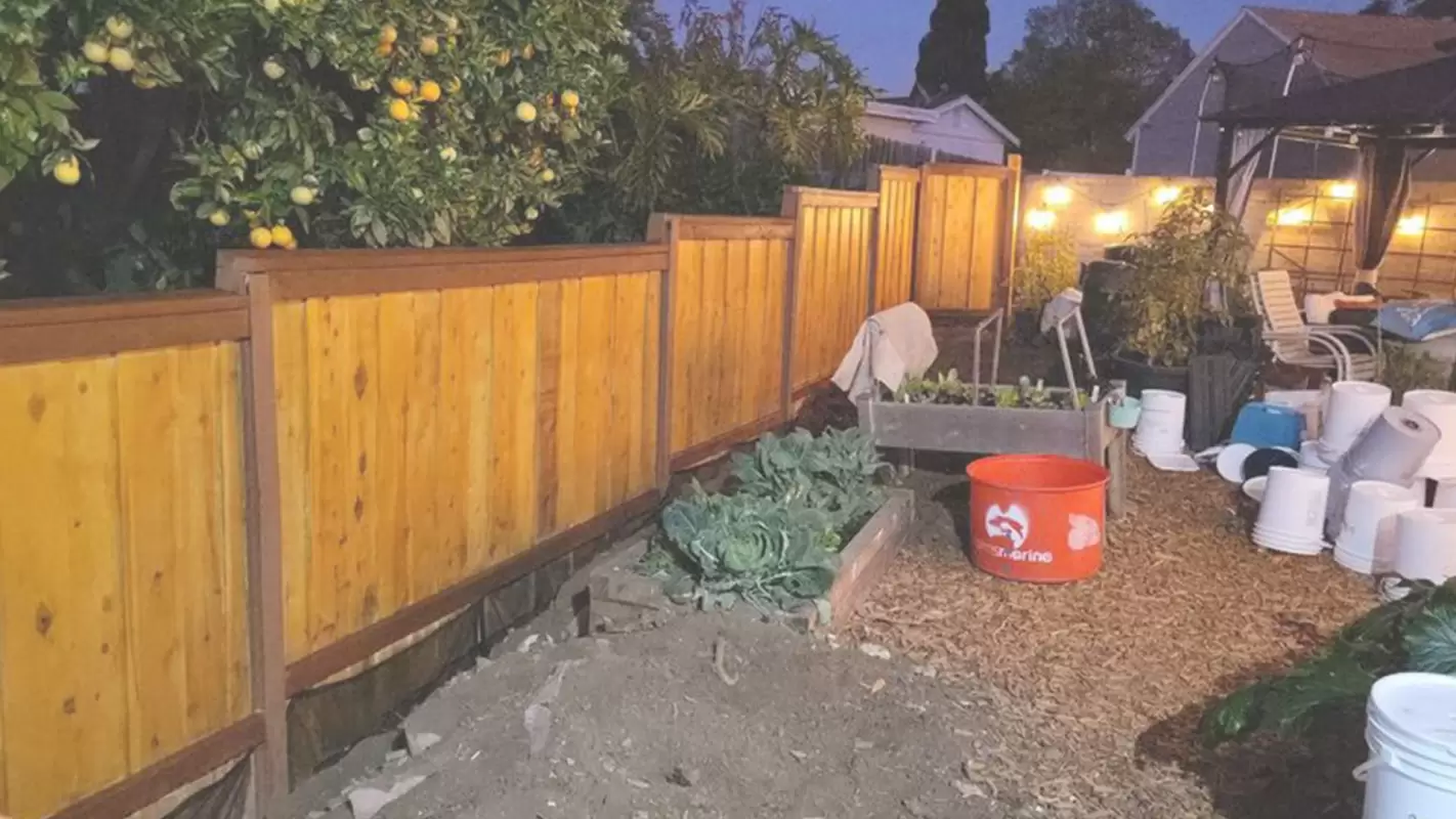 Reclaim Your Yard’s Safety with Our Superlative Residential Fence Repair