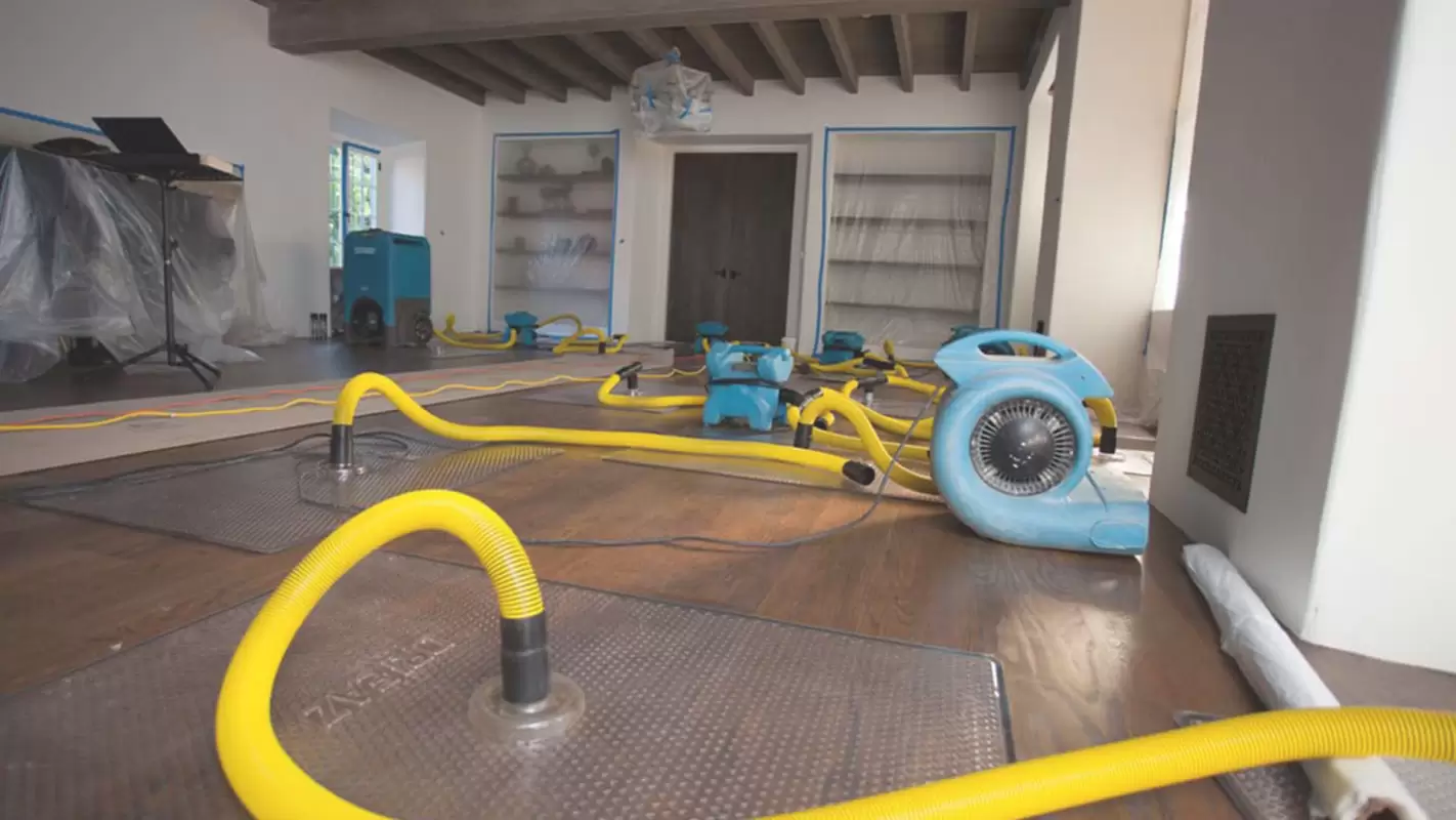 Get Efficient Water Damage Restoration Services, Every Time