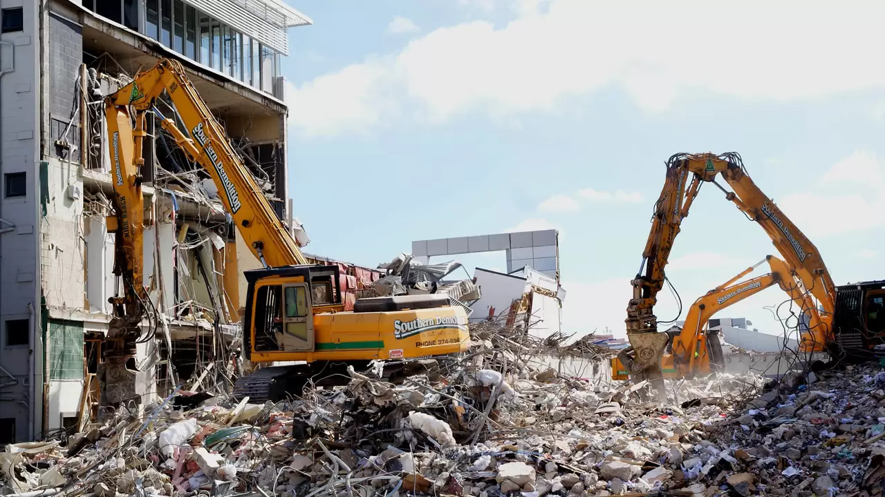 Display of True Professionalism through our Local Demolition Experts