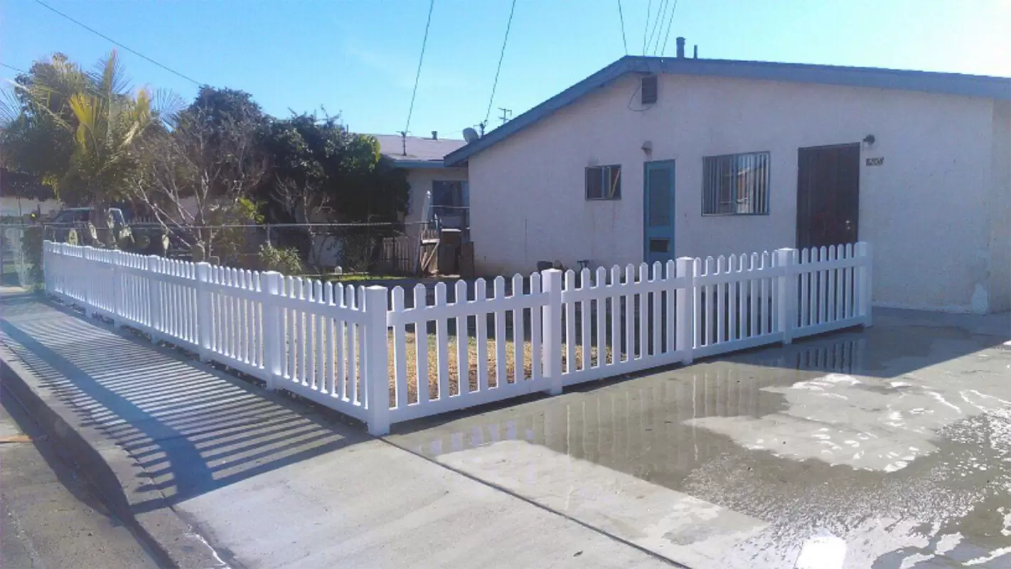 End Your Quest For “Fence Installers Near Me”. Get In Touch With Us!