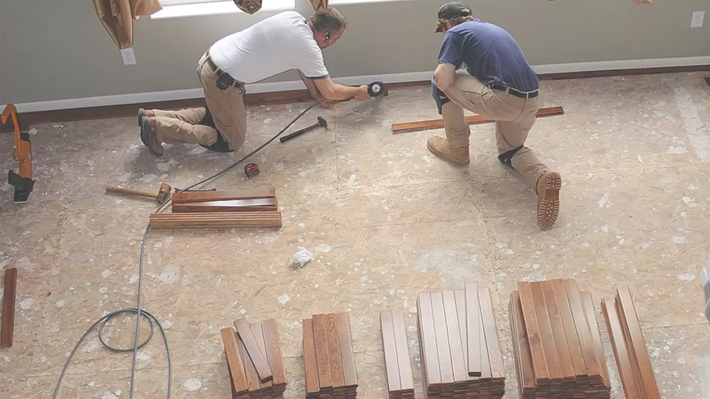 Rely On Professional Flooring Contractors For Your Hardwood Flooring Installation