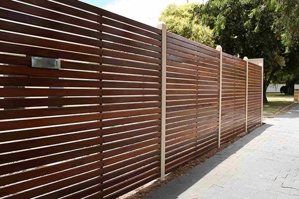 Residential Fence Services Florissant MO