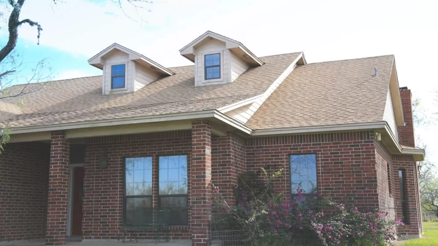 Residential Roofing Replacement to Improve Curb Appeal