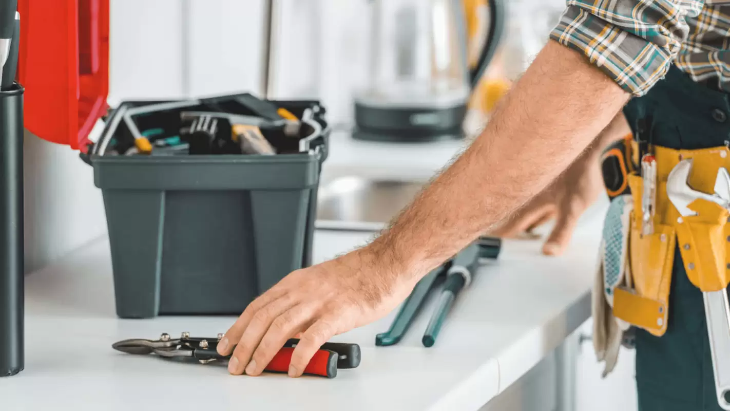 Searching for “Best Local Handyman Near Me”? Call Us!
