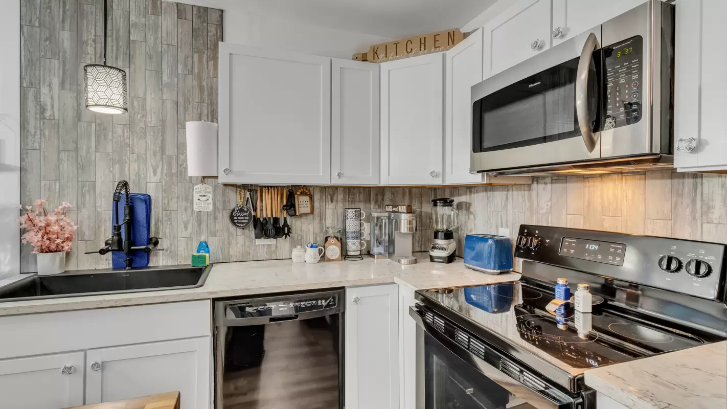 Professional Kitchen Remodel for Successful Refurbishment