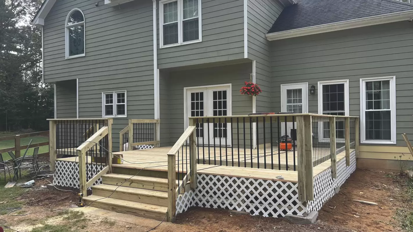 Get Quality Craftsmanship In Every Composite Deck Repair