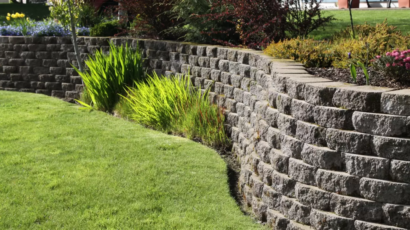 Hardscape Retaining Wall Design For Endless Versatility