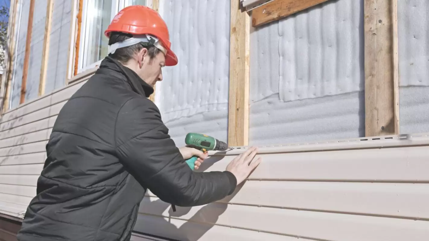 Restoring Energy-Efficiency with Siding Repair Services