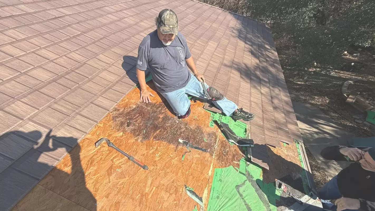 Looking For Dependable Roof Repair Contractors? Call Us Now!