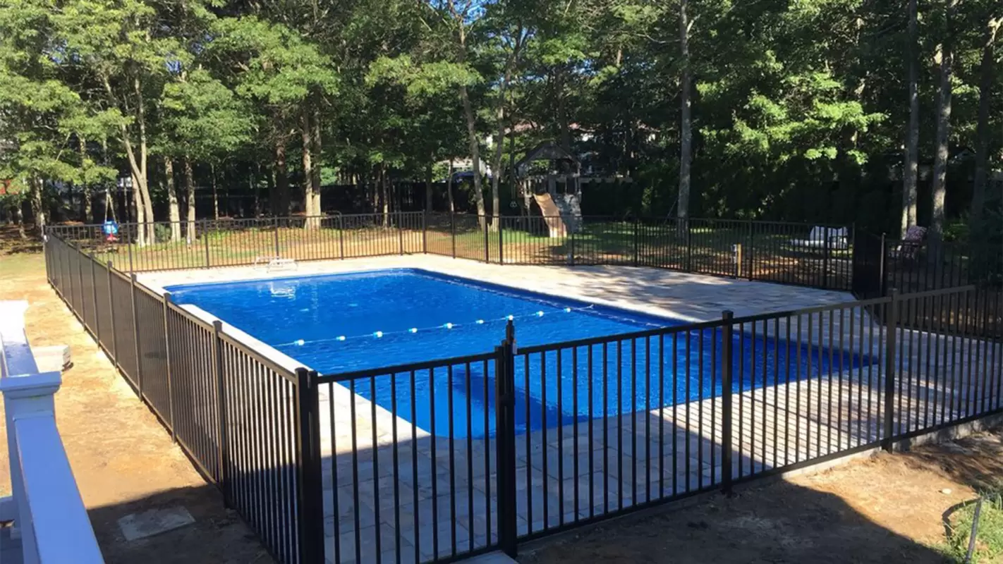 Searching For “Reliable Pool Fence Installation Near Me?” – Contact Us