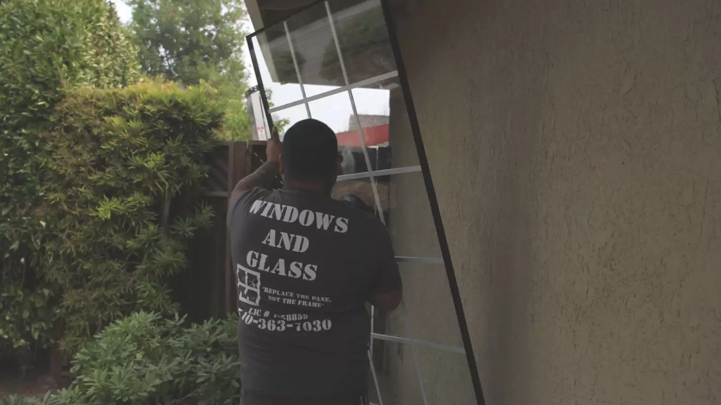 Your Home Deserves the Best, Choose Our Glass Replacement Company