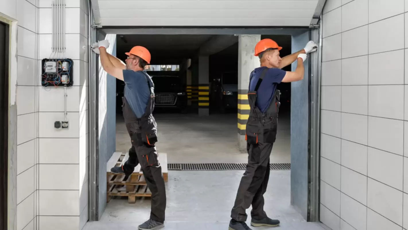 24/7 Garage Door Repair to Keep Your Garage Door Secure & Stylish