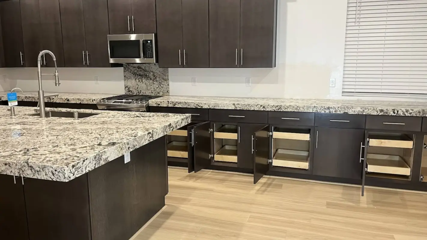 Custom Kitchen Cabinets, Which Ensure Complete Satisfaction