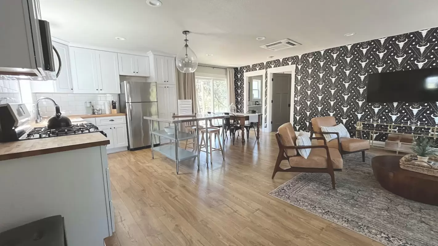 House Cleaner Services to Rub Off the Mess Instantly