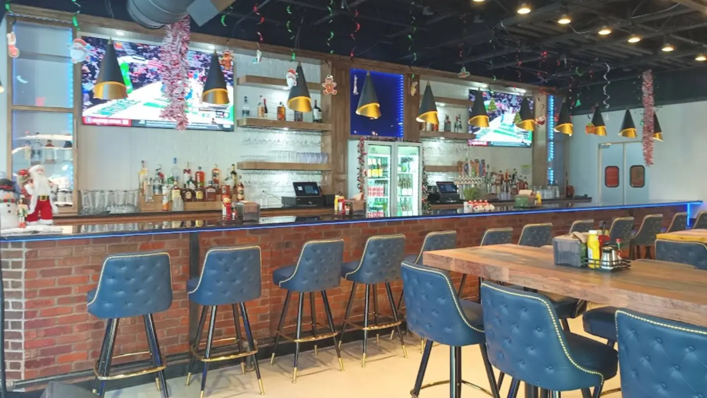 Looking For “Bars With Live Music Near Me?” Here We Are