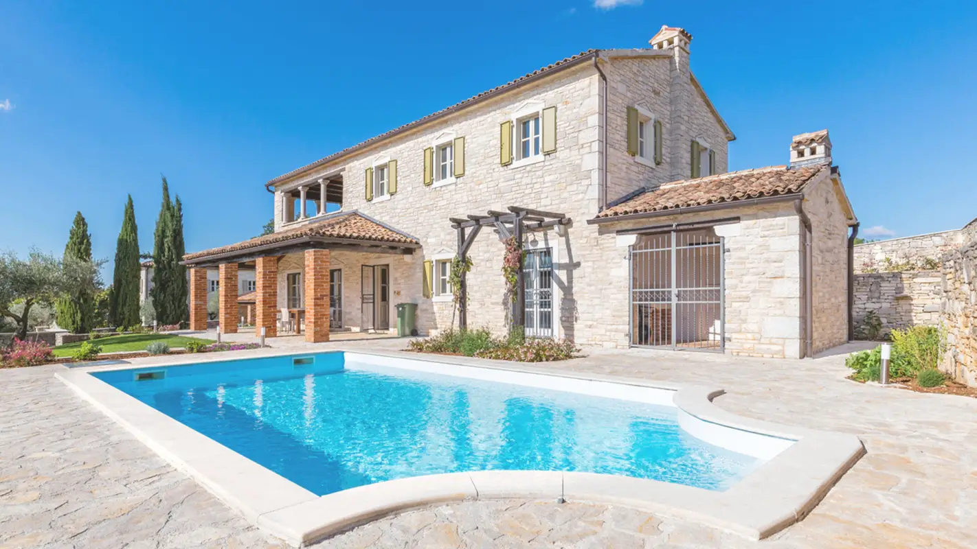 Transforming Ordinary Backyards With Pool Remodeling Services