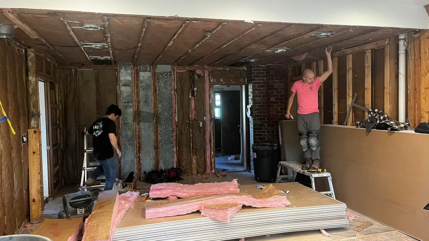 Make Your Woodwork Wonders with Our Finish Carpentry Contractor