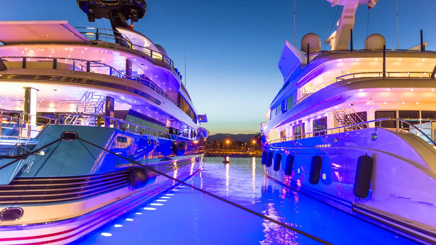 Boat Rental for Party to Celebrate in Style