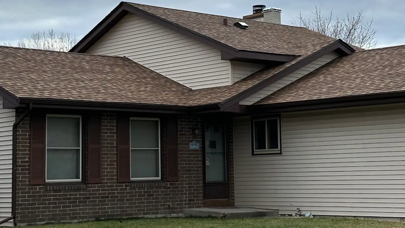 Looking For a Seamless Roof Replacement Near Me?