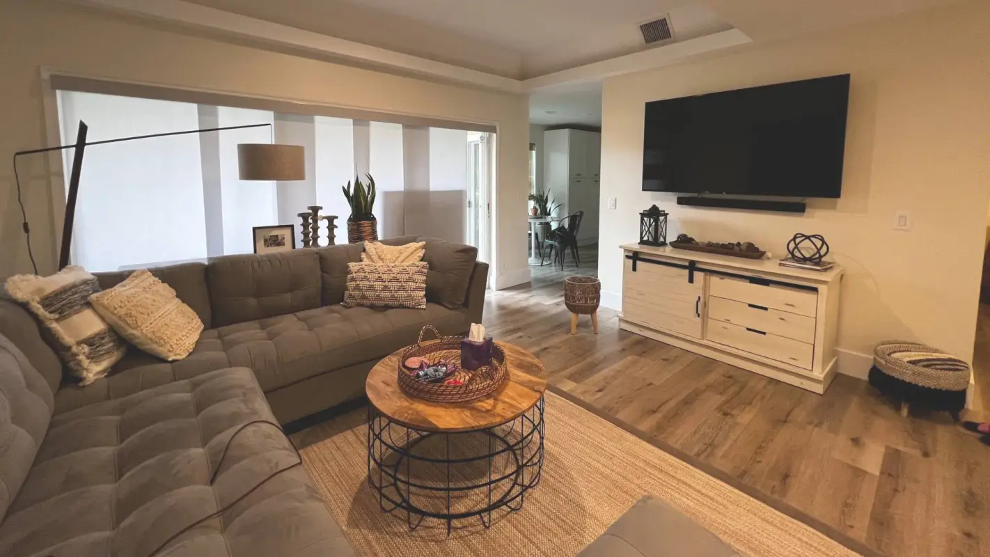 Elegant Solutions for Interior Painting Services for Your Homes
