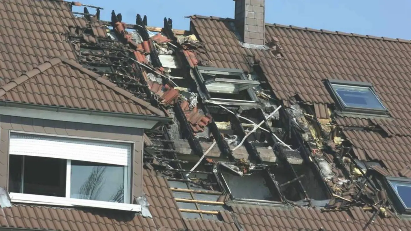 Halt Your Quest For Roof Repair Near Me, Here!