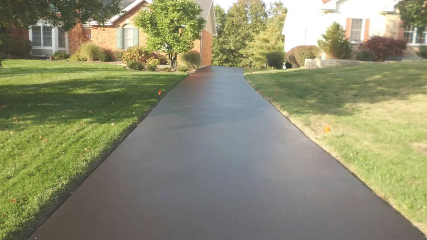 Looking For Asphalt Paving Companies Near Me? Look No Further