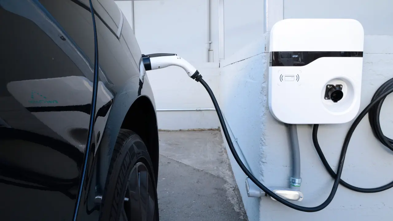 Level 2 EV Charging Station Setup for Efficient Charging