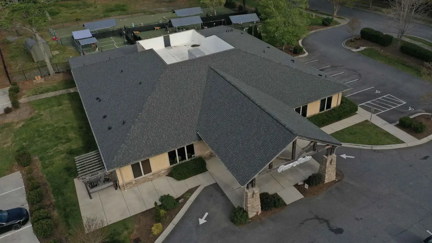 Commercial Asphalt Shingle Roof Installation To Experience The Magic Of Top-Notch Roofing