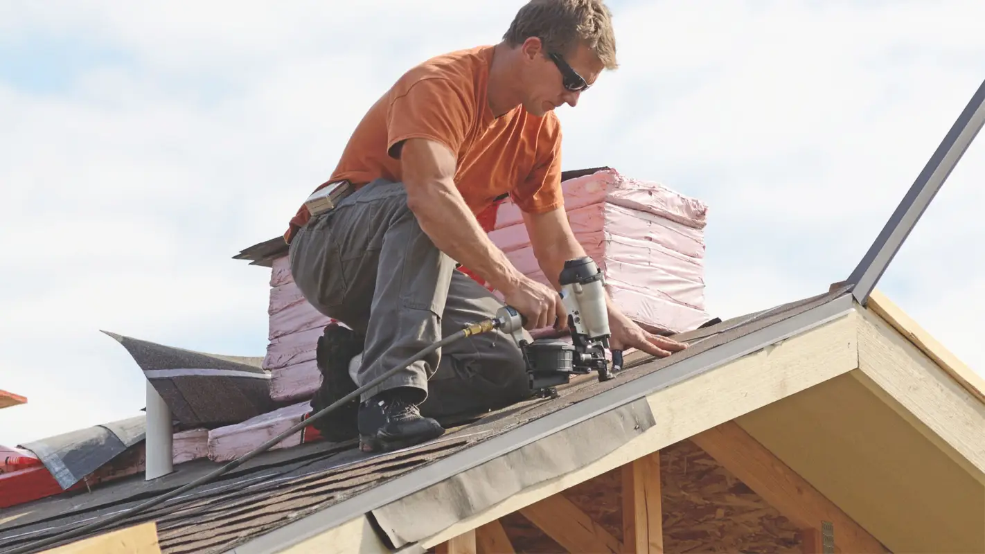 Call Roofing Contractors for Affordable Roof Repair Cost