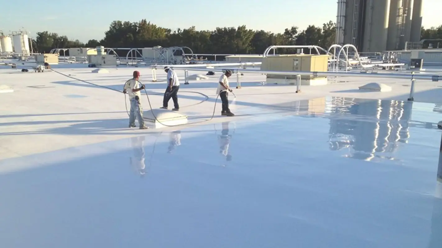 Commercial Roof Coating Services to Extend Its Lifespan
