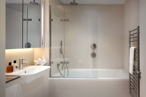 Shower Tub Enclosures Services Brentwood CA