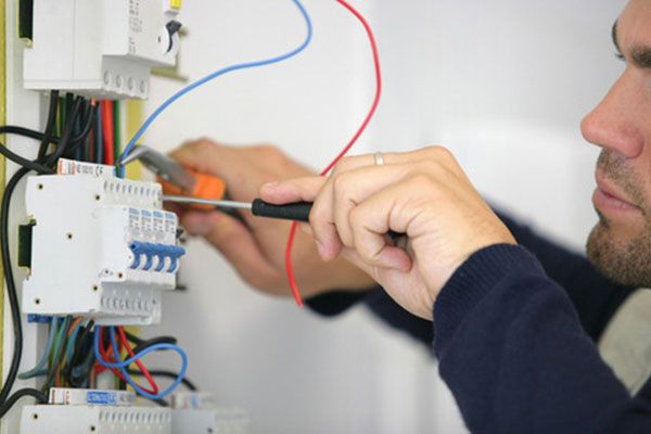 Professional Electrician Services Dublin CA