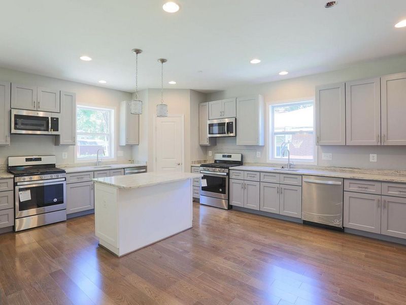 Reasons For Hiring Kitchen Remodeling Services