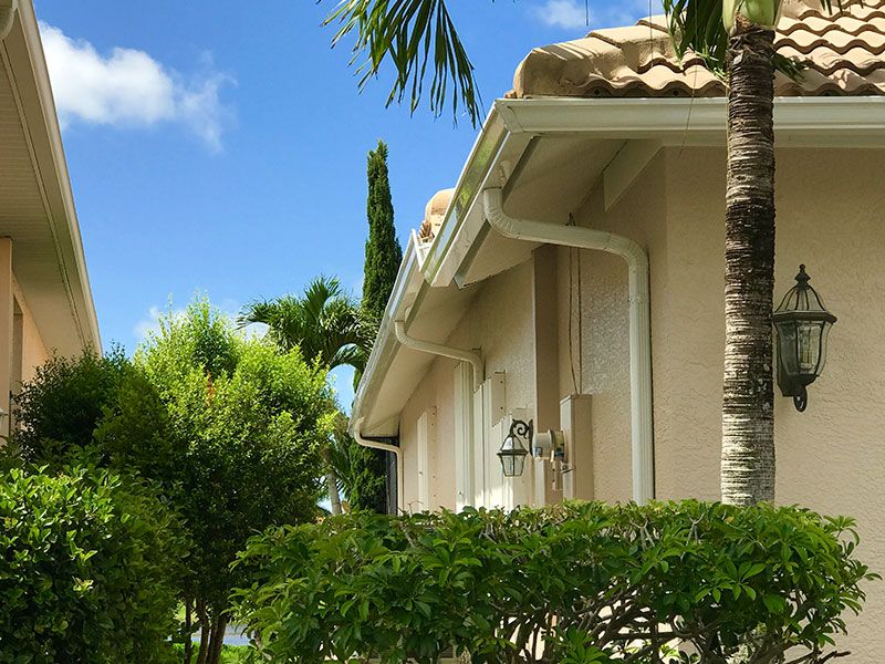 Seamless Gutters Repair Service Fort Myers FL