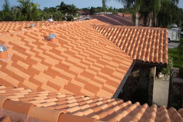 Roof Installation Services Hollywood FL