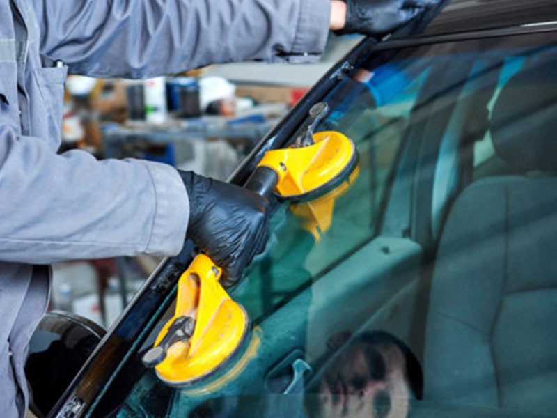 Auto Glass Replacement Service Sterling VA